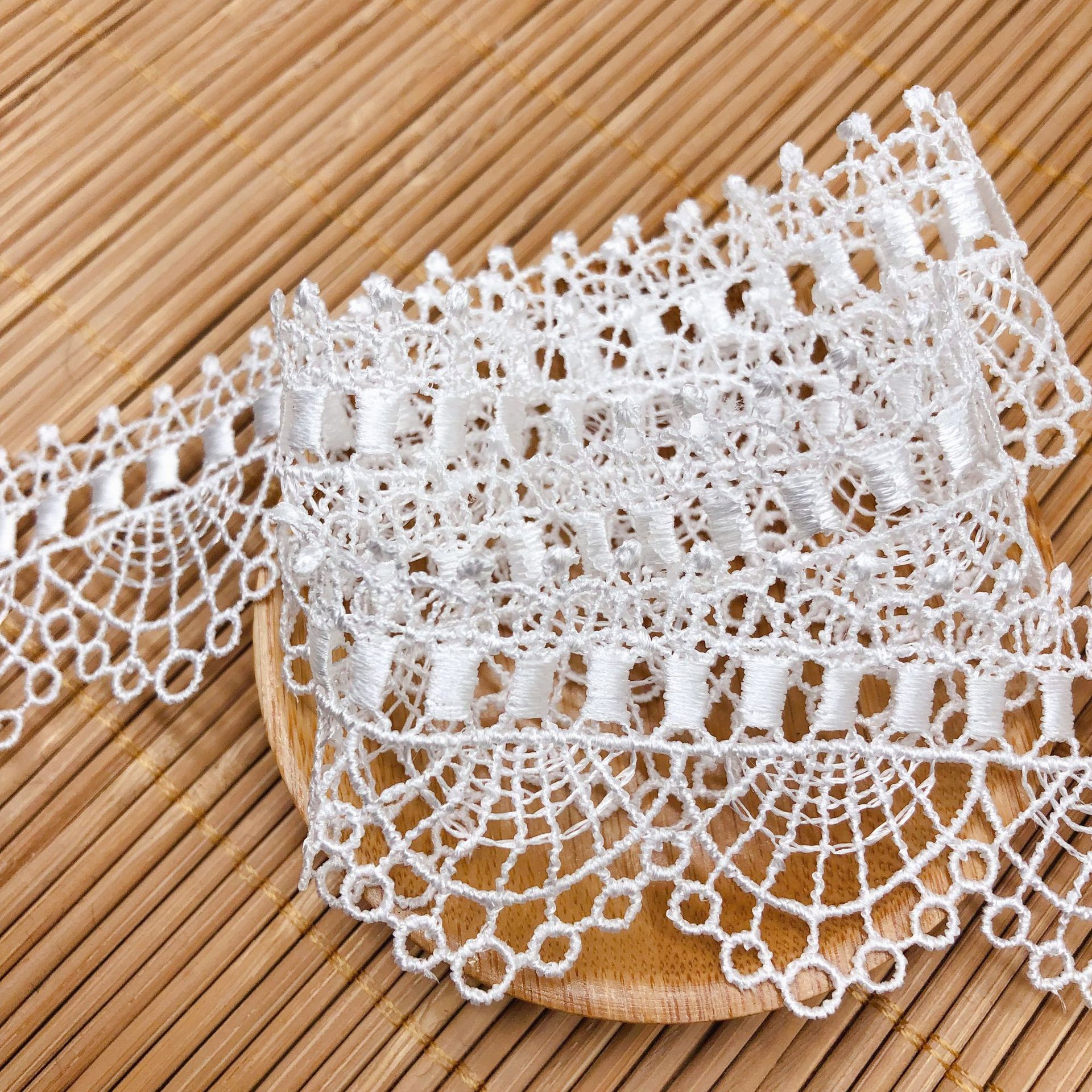 Hollow Embroidery Clavicle Cha - Lace Ribbon Trim のレビューと価格