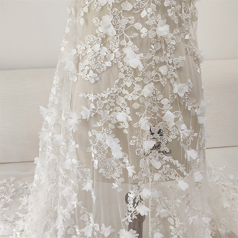 Ivory 3D Floral Hand Beaded La - Craft Embellishments のレビューと価格