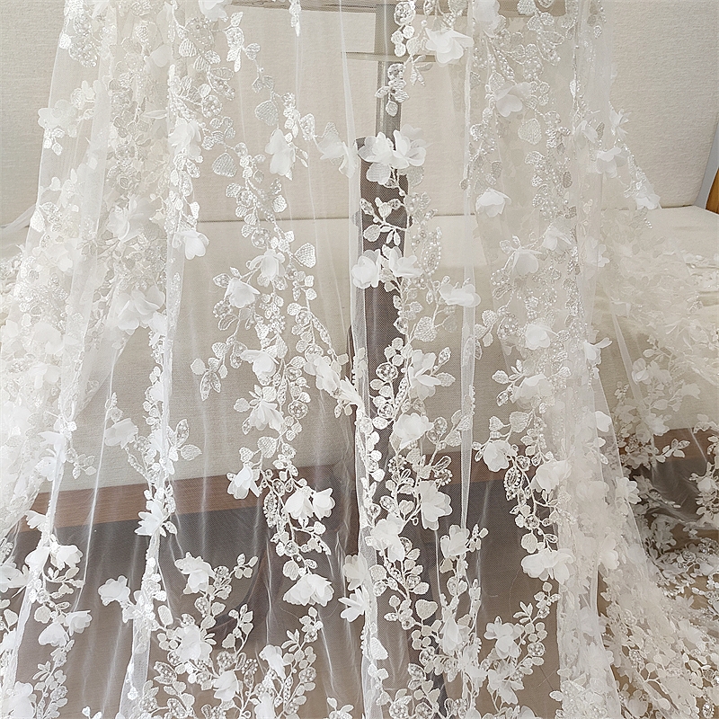 Ivory 3D Floral Hand Beaded La - Craft Embellishments のレビューと価格