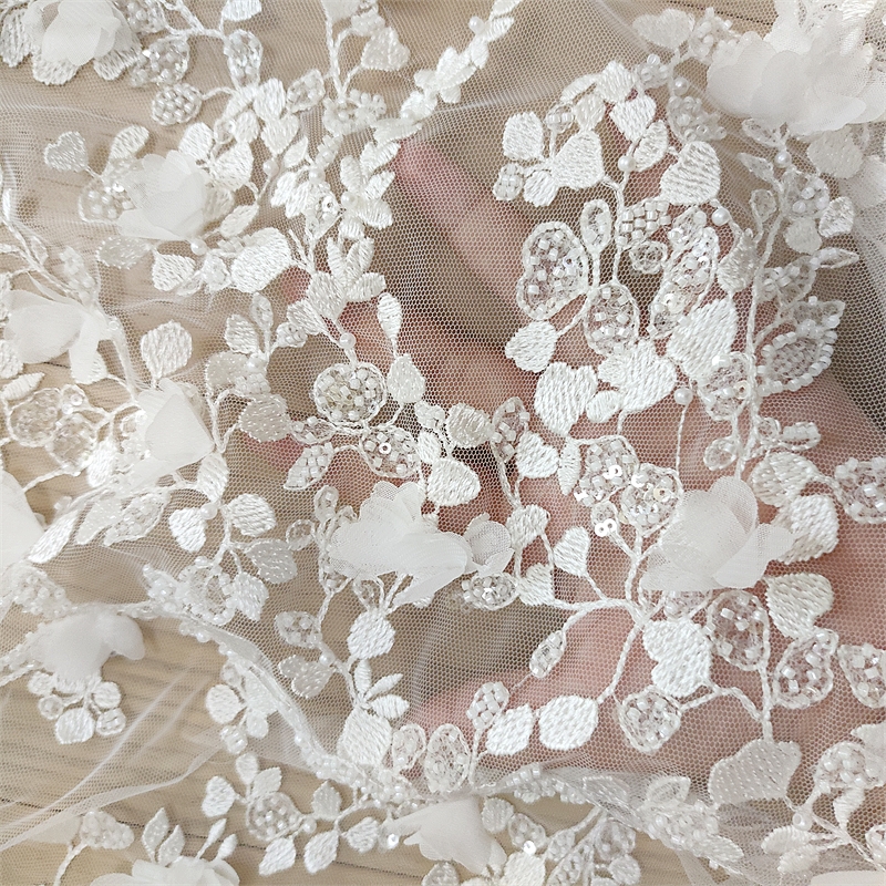 Ivory 3D Floral Hand Beaded La - Craft Embellishments のレビューと価格